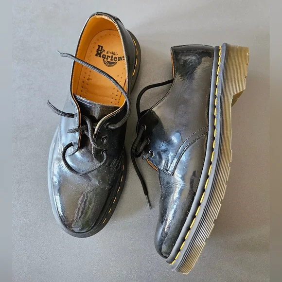 Dr. Martens 1461 Oxford Black Patent Leather With Yellow Stitching Sz 41 / US 9 - Picture 6 of 8